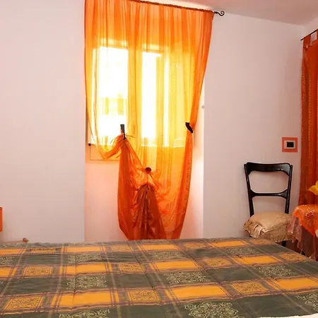 Logu D'oro Villanova Monteleone